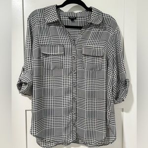 Torrid Black/White Blouse